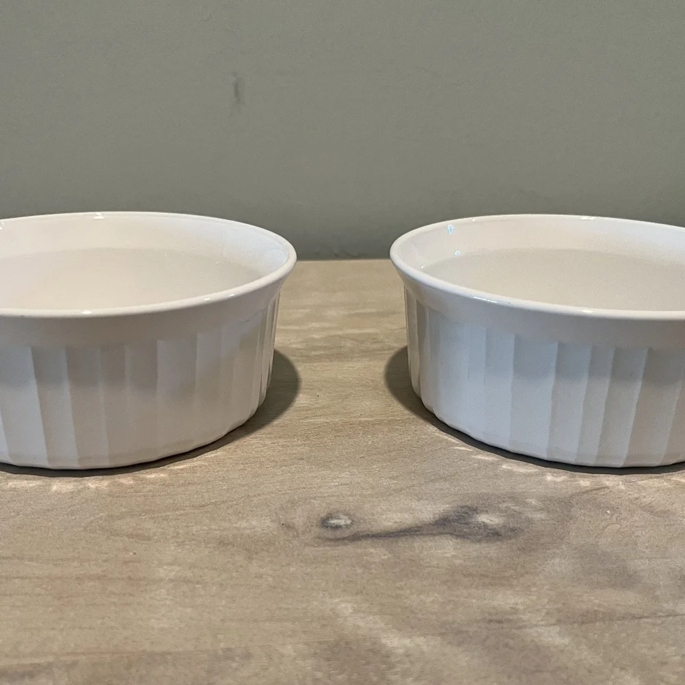 Set of 2 French White CorningWare‎ F-16-B Great Vintage Condition From 19…
